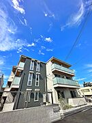 和歌山市駅より徒歩12分 2階 築2年1ヶ月の賃貸物件