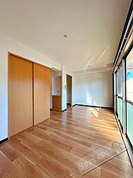 JR紀勢本線 黒江駅 徒歩19分の賃貸マンション 2階2LDKのリビング/ダイニング