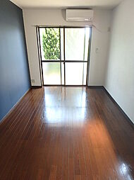 アドニスウエスト 106 1階1Kのリビング/ダイニング