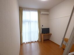 ＣｒａｎｅII 1階1Kのリビング/ダイニング