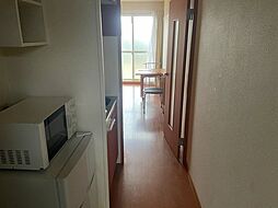 レオパレスかすみ草 1階1Kのリビング/ダイニング