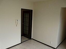 ライオンズマンション中野大和町 4階ワンルームのリビング/ダイニング