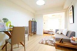 パークアクシス表参道レジデンス 2階1DKのリビング/ダイニング