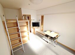 レオパレスブラウンポートアオキ 302. 3階1Kのリビング/ダイニング