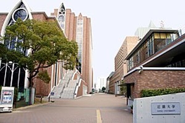 画像17:近畿大学中央図書館 1066m