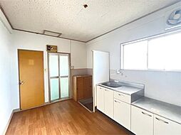 英進ハイツ 2階2DKのリビング/ダイニング