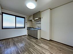 T-net サンモンテローザ 201 2階2DKのリビング/ダイニング