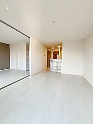 JR東海道・山陽本線 大久保駅 徒歩29分の賃貸アパート 1階1LDKのリビング/ダイニング