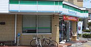ファミリーマート武蔵境二丁目店 590m