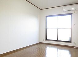 パティオ 2階1Kのリビング/ダイニング