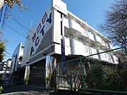 京王堀之内駅より徒歩14分 築31年7ヶ月 3階建の賃貸物件