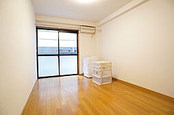 フローラハイム 104 1階1Kのリビング/ダイニング