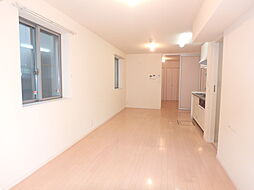 カーサ・デ・ラ・ルーム 1階1LDKのリビング/ダイニング