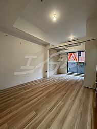 Osaka Metro御堂筋線 江坂駅 徒歩5分の賃貸マンション 13階1DKのリビング/ダイニング