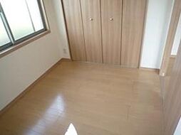 タウンコート A 2階1LDKのリビング/ダイニング