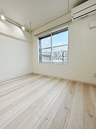 ハーミットクラブハウスセレスト 3階ワンルームのリビング/ダイニング