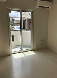 HOUSE O 1階ワンルームのリビング/ダイニング