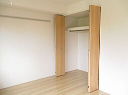 アイガーデン 1階2LDKのリビング/ダイニング