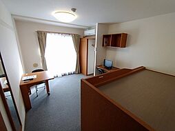 レオパレスパルコートA 2階1Kのリビング/ダイニング