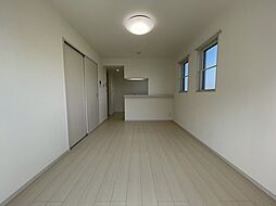 リブリ・天神下 2階2LDKのリビング/ダイニング