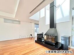 駒沢4丁目ハウス 4SLDKのリビング/ダイニング