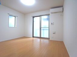 リブリ・クレセル 2階ワンルームのリビング/ダイニング