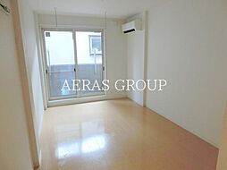 ビクロス 2階1Kのリビング/ダイニング