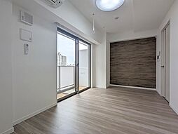 メゾン・クロイゾン 4階1Kのリビング/ダイニング