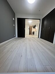 ジーメゾン高石千代田 3階1LDKのリビング/ダイニング