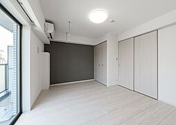 レオーネ志村坂上 2階1LDKのリビング/ダイニング