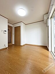 近鉄奈良線 若江岩田駅 徒歩6分の賃貸アパート 2階1Kのリビング/ダイニング