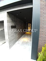 14 / 18