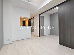 ザ・グラヴィティ新宿 307 3階2DKのリビング/ダイニング