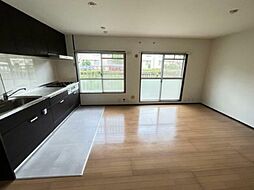 千葉ニュータウン 高花 1階5LDKのリビング/ダイニング