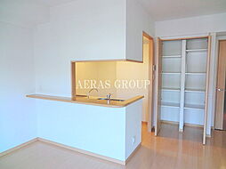 ドゥーエ東十条 303 3階2LDKのリビング/ダイニング