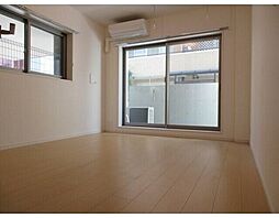 HERONS NEST 1階1Kのリビング/ダイニング