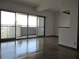 ライオンズマンション貝塚モリス 7階3LDKのリビング/ダイニング