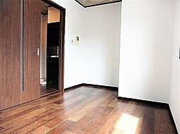 ヒルズアゼリアウエスト5 102 1階1Kのリビング/ダイニング