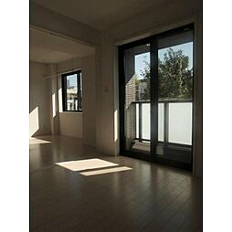 フラット カーク 1階1LDKのリビング/ダイニング