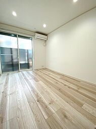 横浜市営地下鉄ブルーライン 上大岡駅 徒歩15分の賃貸アパート 1階1Kのリビング/ダイニング