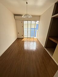 ルーミー3号館 205 2階ワンルームのリビング/ダイニング