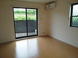 メゾン ド プラリネ 1階2LDKのリビング/ダイニング