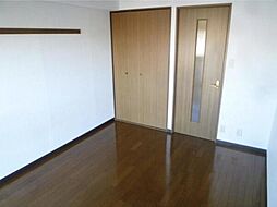 ロイヤルハイツ堀之内 201 2階1Kのリビング/ダイニング