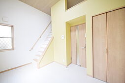 シュシュフルール 1階1Kのリビング/ダイニング