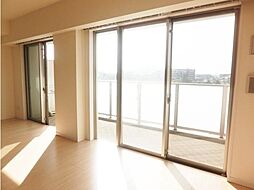 レアシス津田沼前原の丘 3階3LDKのリビング/ダイニング