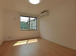 グラン西新井 3階1Kのリビング/ダイニング