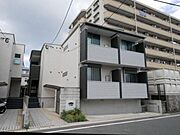 箱崎駅より徒歩17分 1階 築6年11ヶ月の賃貸物件