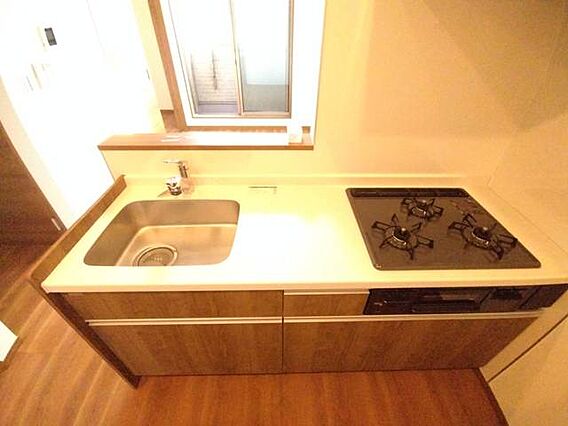 アムールフレグランスムーン_内装_2