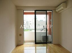 東京メトロ千代田線 赤坂駅 徒歩6分の賃貸マンション 7階1Kのリビング/ダイニング