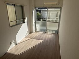 コーポナッツ成田 2階2DKのリビング/ダイニング